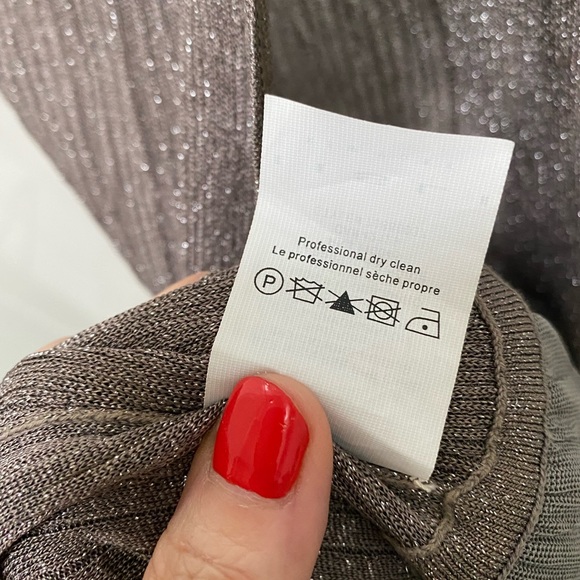 Silver sparkle sleeves cocktail dress with pleasures skirt and sash - Picture 5 of 7